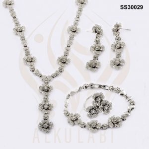 طقم مجوهرات فضة تركي مرصع بالكريستال