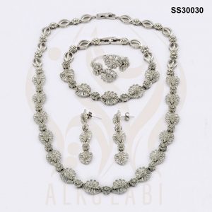 طقم مجوهرات فضة تركي مرصع بالكريستال