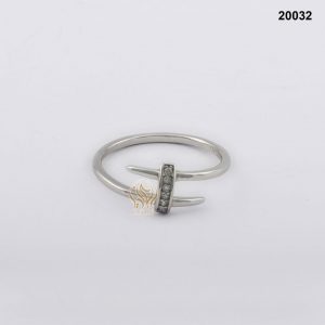 خاتم فضة نسائي تركي مرصع بالكريستال